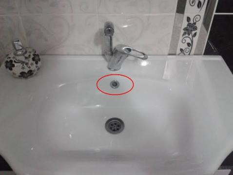 Lavabolardaki Deliğin Ne İşe Yaradığını Kırk Yıl Düşünseniz Aklınıza Gelmez