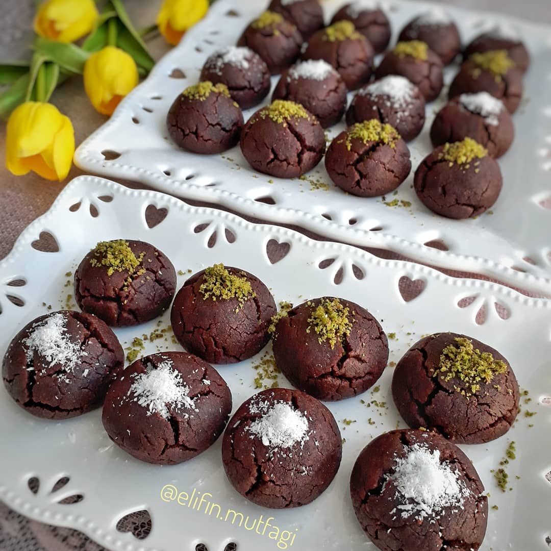 Browni Tadında Islak Kurabiye