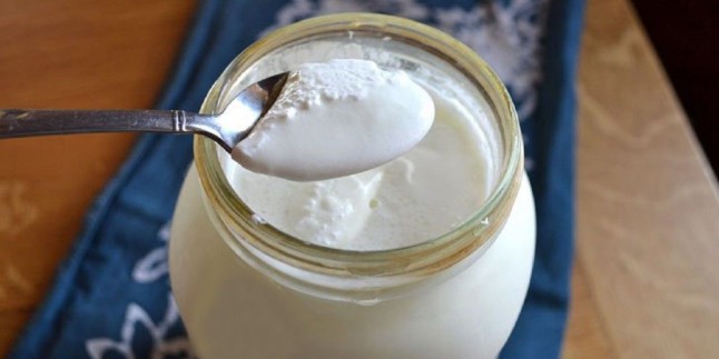 Evde Sert Yoğurt Yapımı