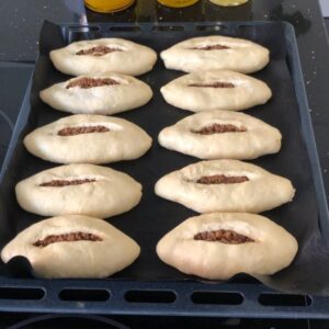 Yumuşacık Karnıyarık Poğaça