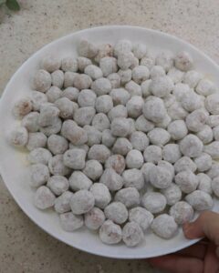 Tavuklu Topalak Yemeği