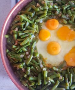 Yumurtalı Fasulye Kavurması