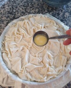 Su Böreği Tadında Sodalı Tepsi Böreği