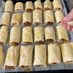 Patlıcan Sevdiren Börek