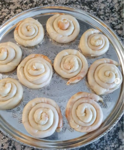 El Açması Gül Böreği