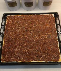 Lahmacun Böreği