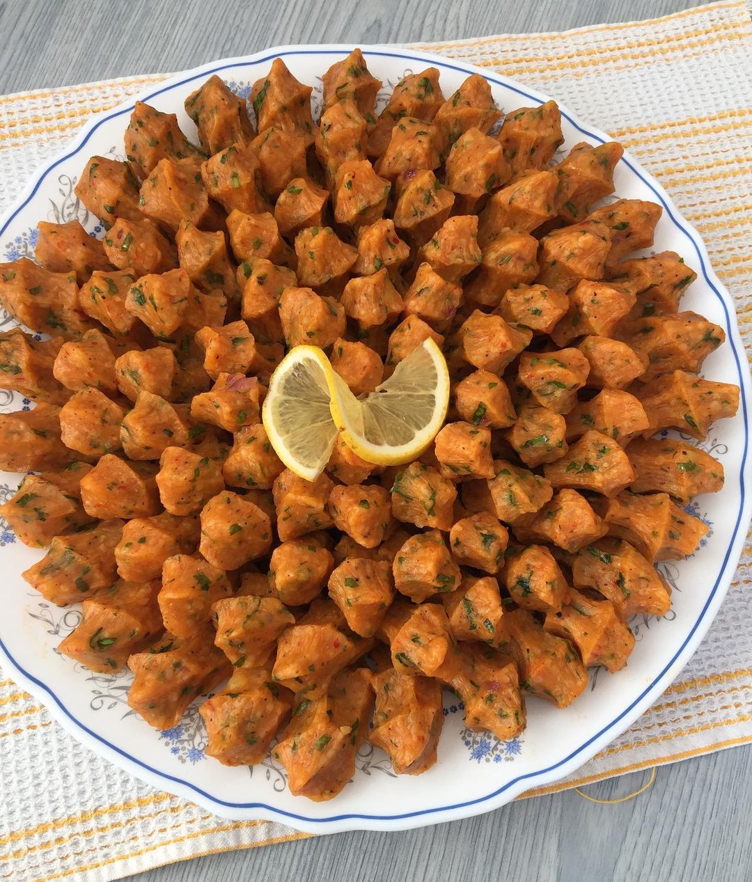 Bulgurlu Patates Köftesi Tarifi