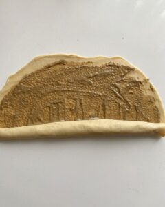 Pastane Usulü Tahinli Çörek