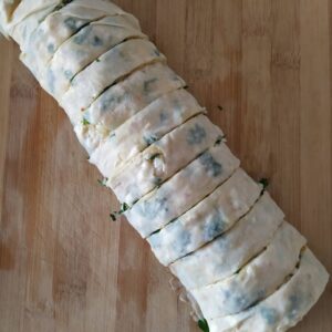 Patatesli Peynirli Rulo Börek