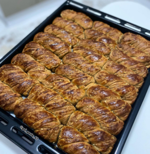 Cevizli Haşhaşlı Çörek