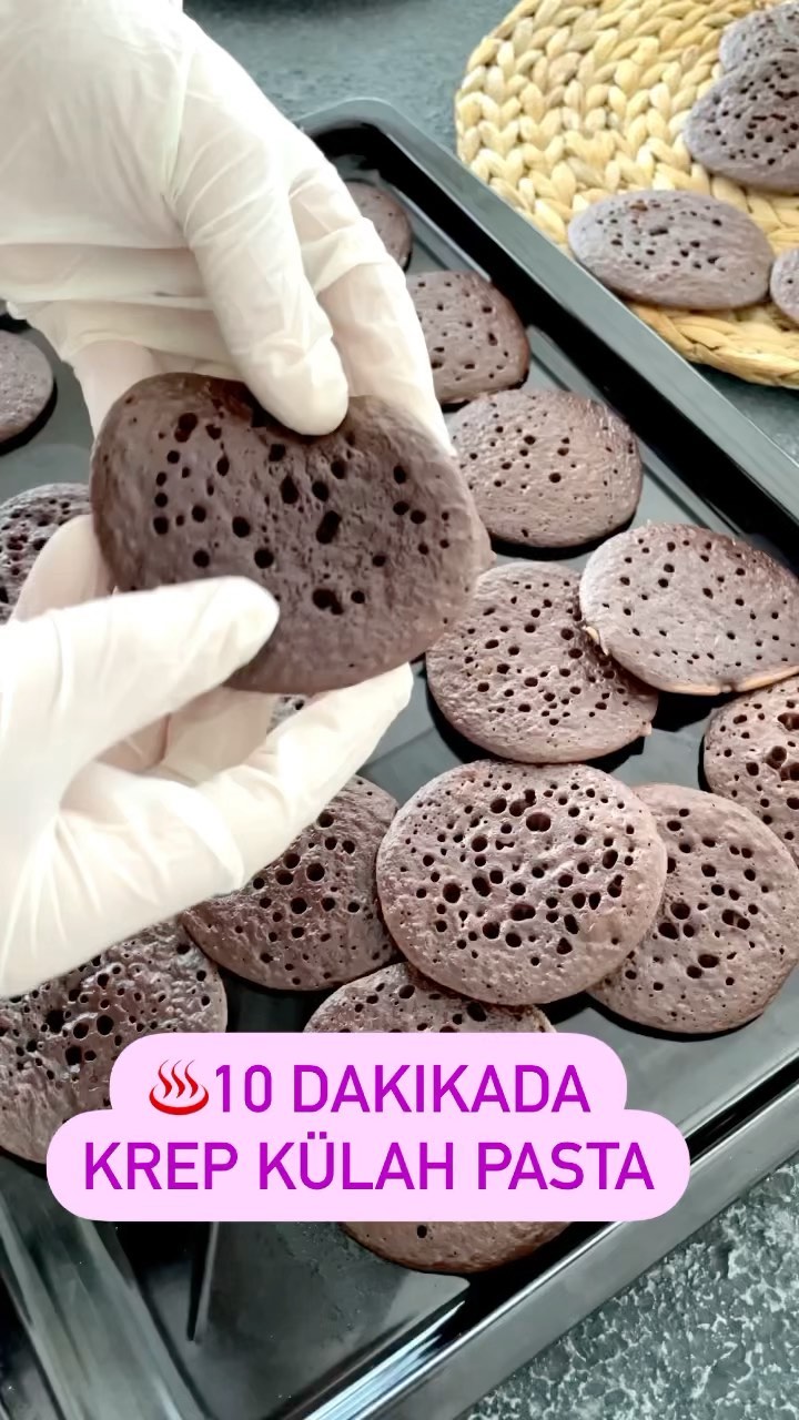 Anlık Tatlı Krizleri İçin Yapımı Pratik Krep Külah Pasta