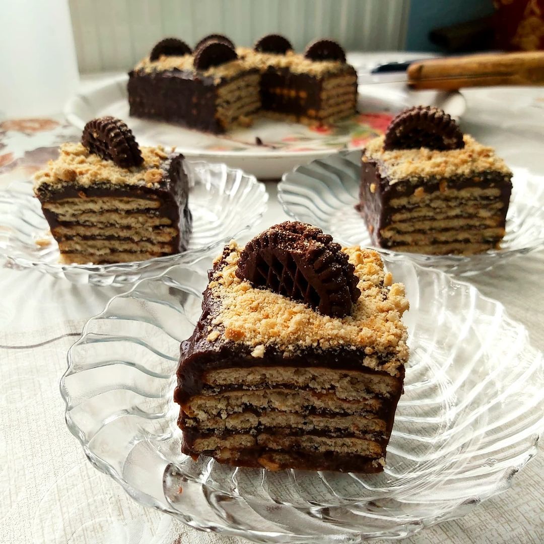 Çocukluğumuzun Vazgeçilmezi Bisküvili Pasta