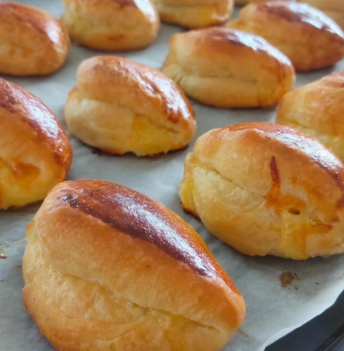 O Kadar Lezzetli Oldu Ki Yemelere Doyamadık Dışı Çıtır İçi Kat Kat En Lezzetli Poğaça