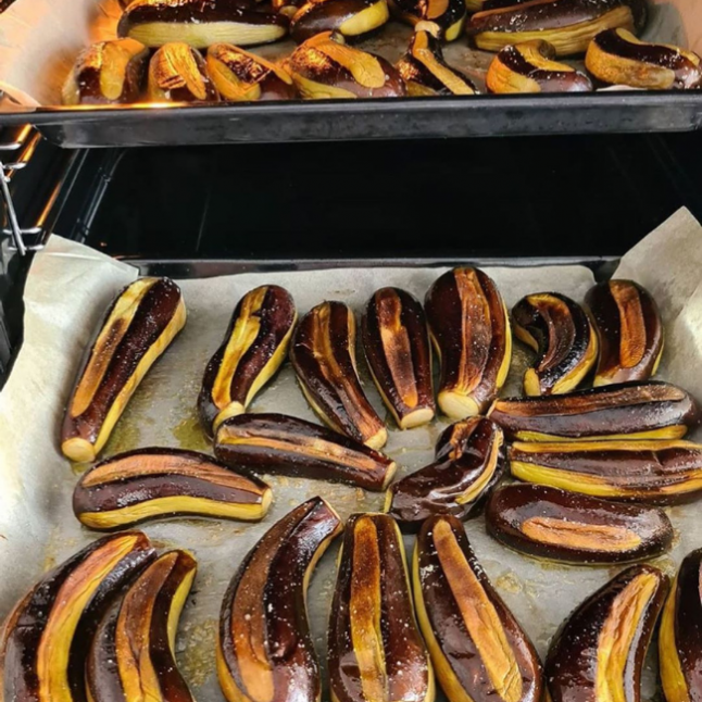 Az Yağlı Karnıyarıklık Patlıcan