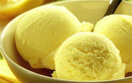 Ev Yapımı Limonlu Dondurma Tarifi