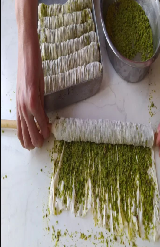 Fıstıklı Sarma