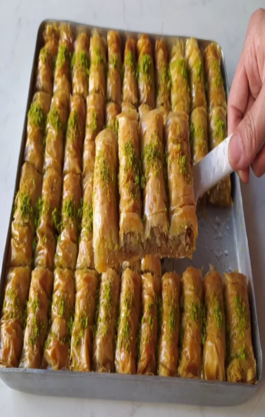 Kadayıflı burma baklava