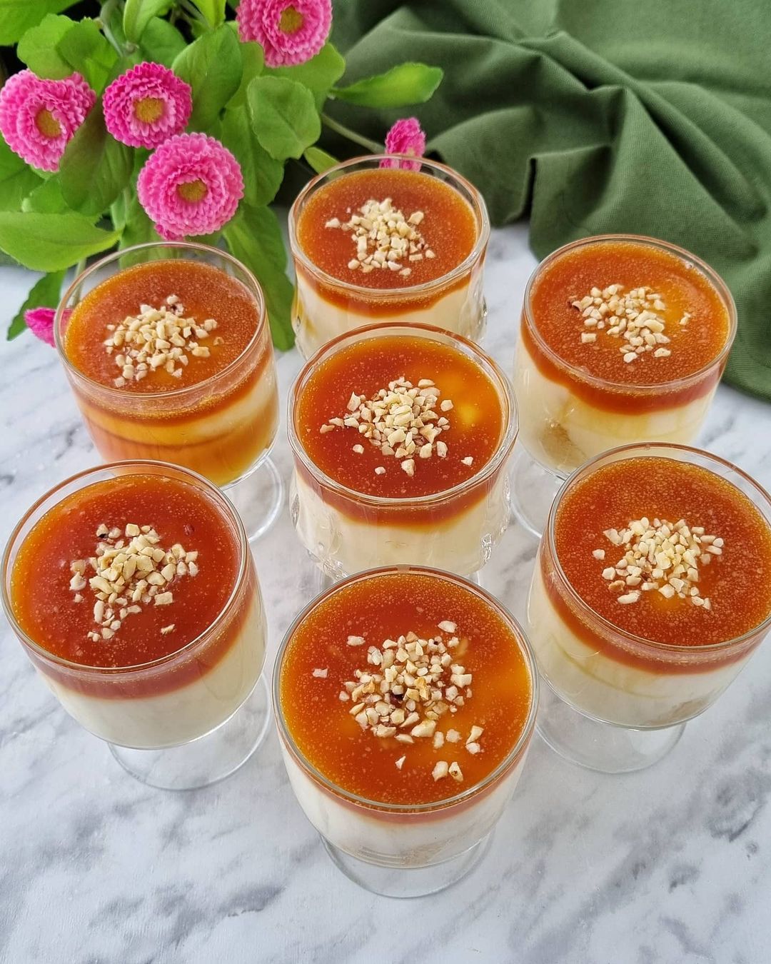 Karamelli Kaşık Pastası