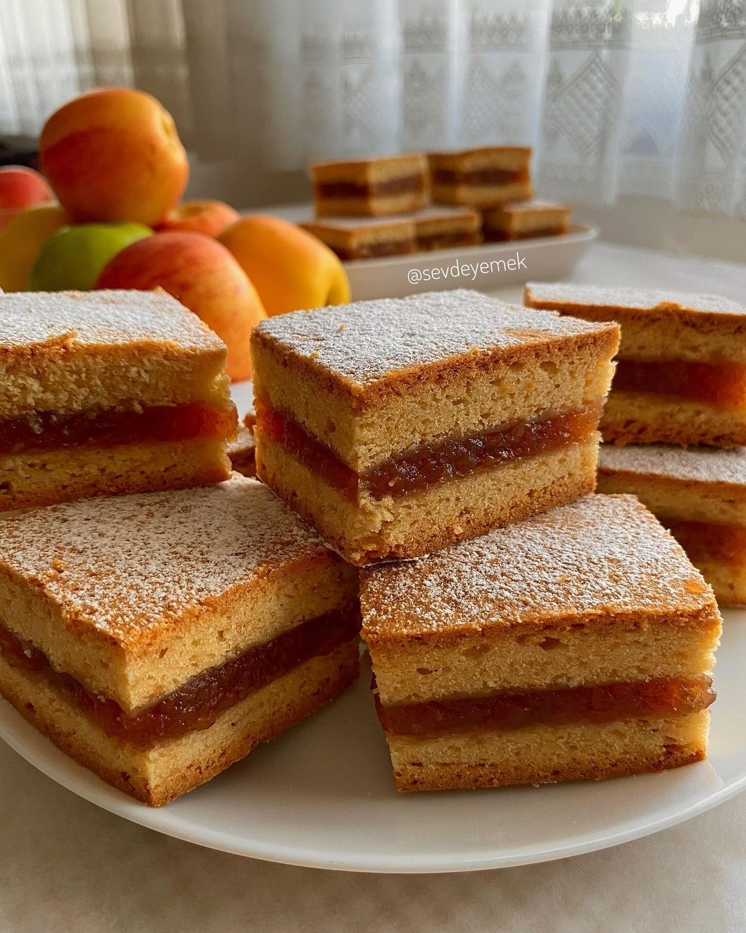 Elma Mevsiminin En Güzel Lezzeti Elmalı Turta