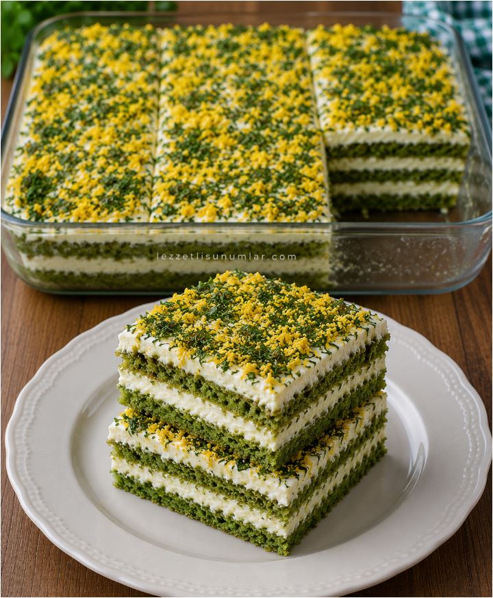 Ispanaklı Tepsi Pastası Tarifi